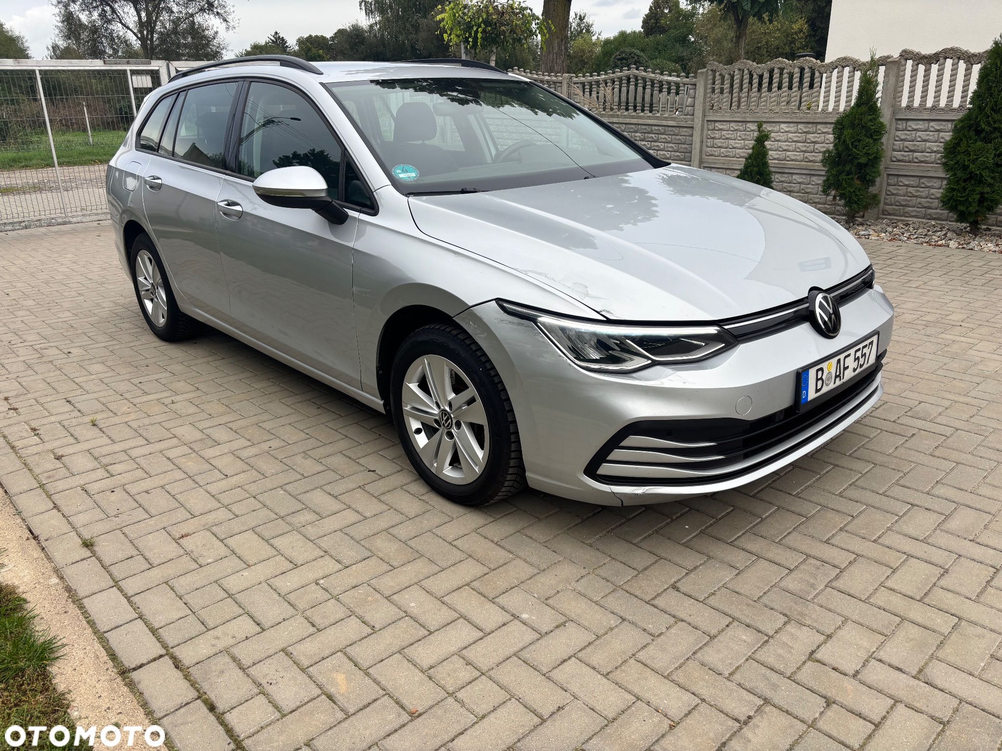 Volkswagen Golf 2.0 TDI SCR Life - 1
