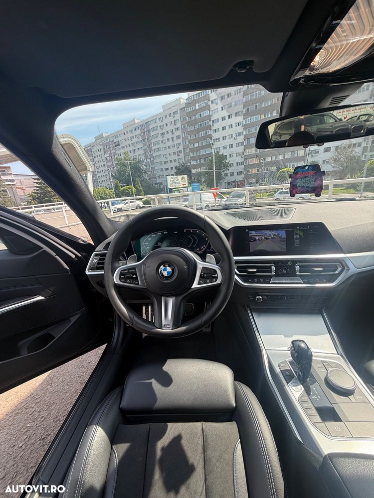BMW Seria 3 320d xDrive Aut. M Sport - 12