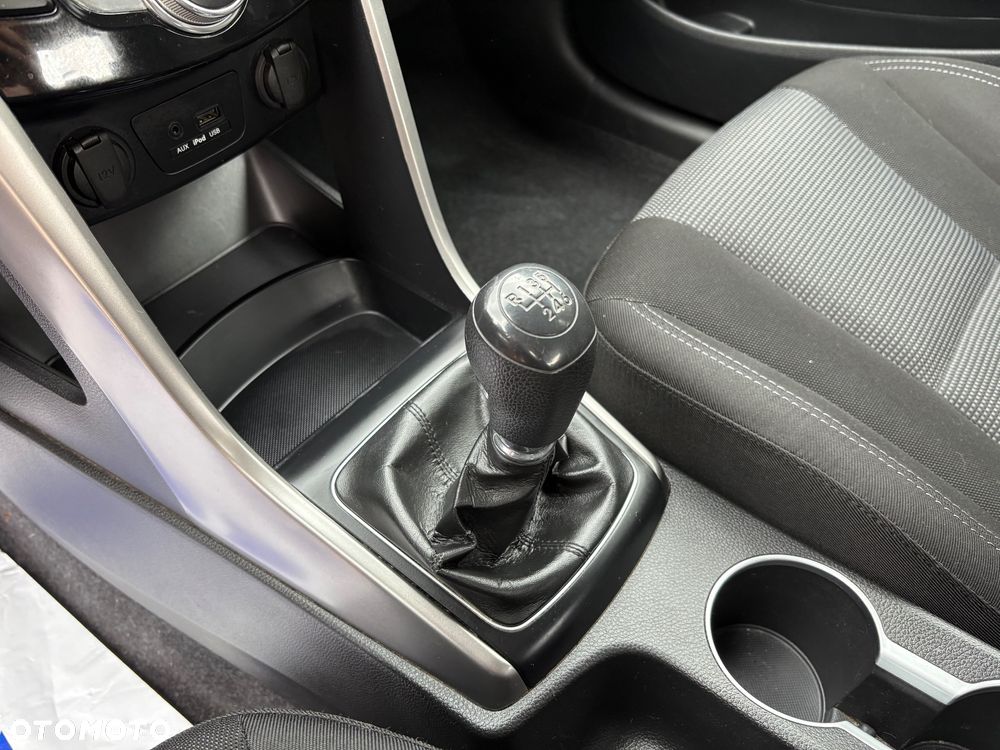 Hyundai i30 1.4 Classic - 17