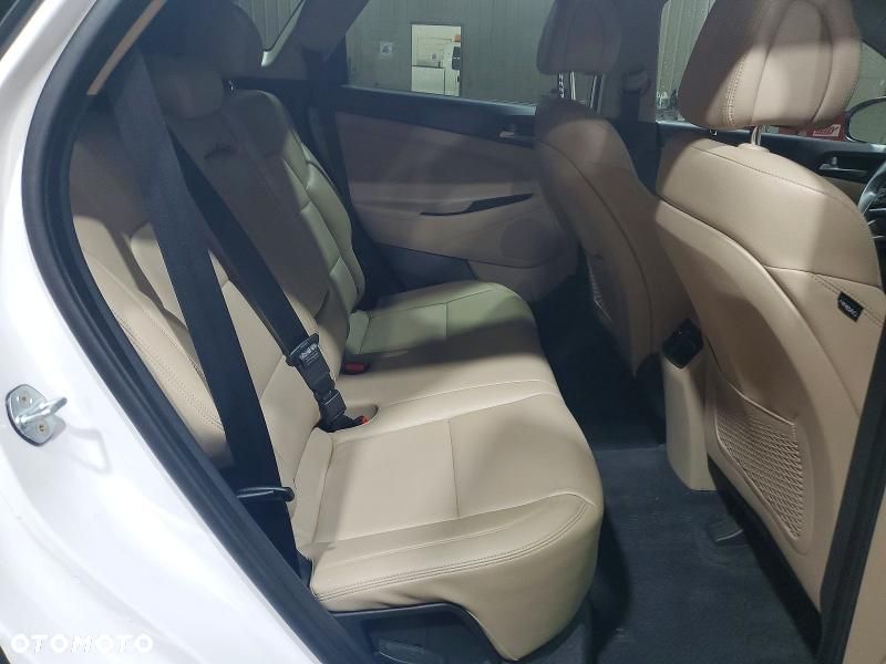 Hyundai Tucson - 6
