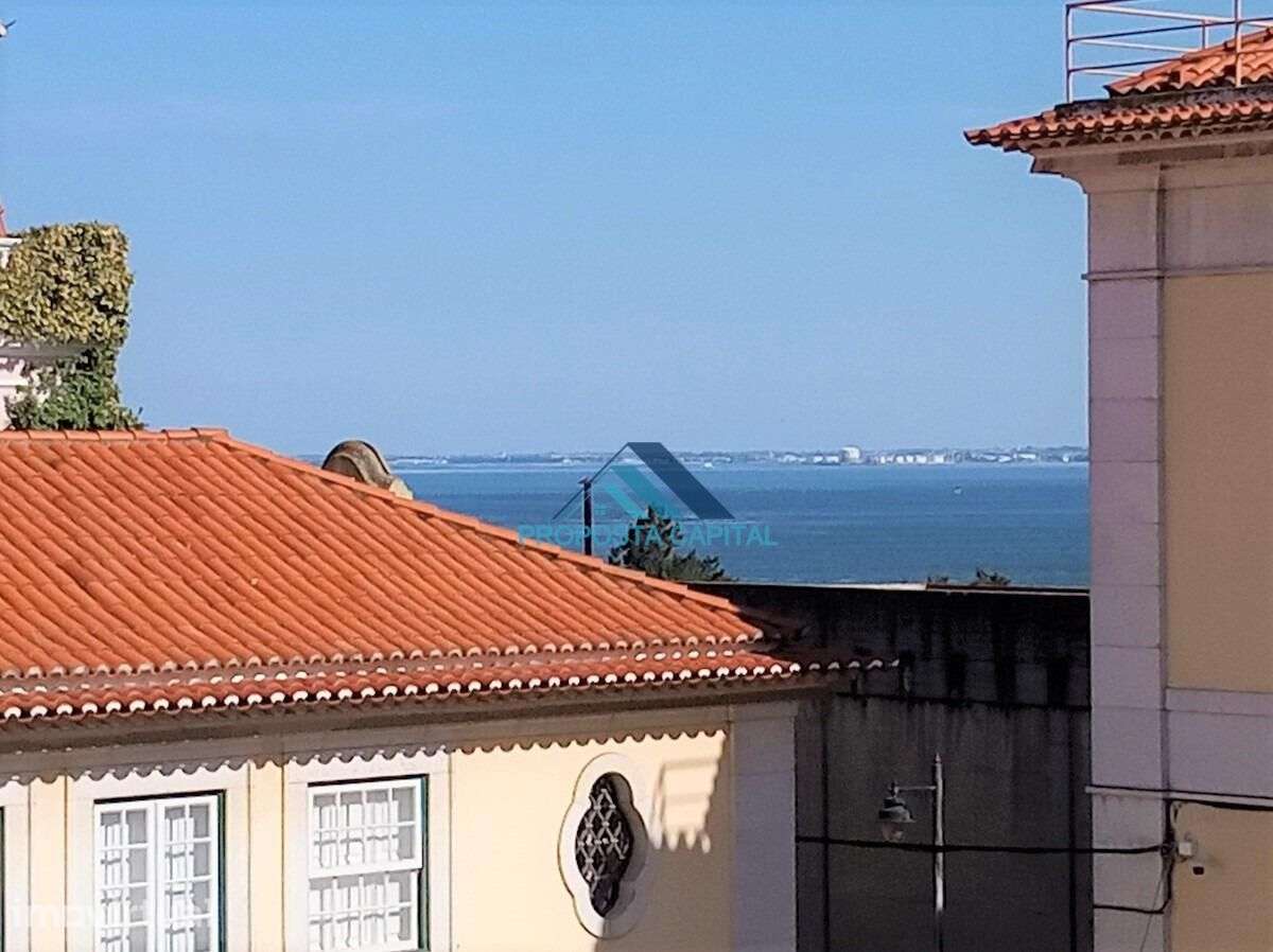 Apartamento T2+1 - Vista de Rio - Pátio/Jardim com anexo - Grande imagem: 4/37