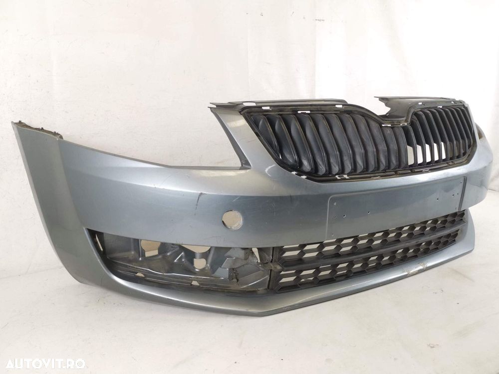 Bara Fata Cu Grila Radiator Si Grila Inferioara Skoda  Octavia 3 2013 - 4