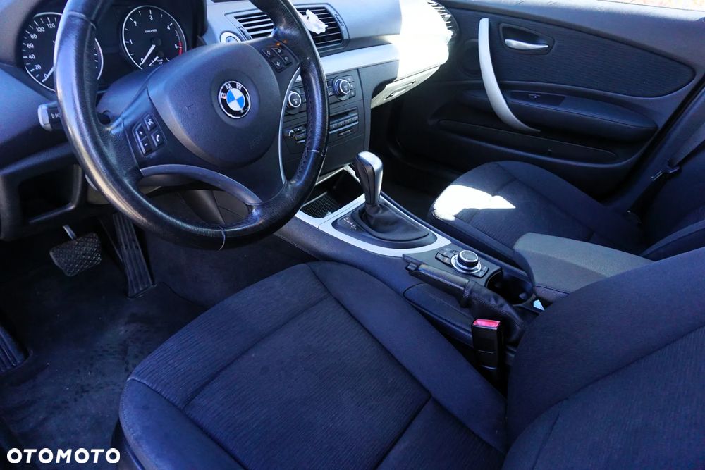BMW Seria 1 118d DPF - 27