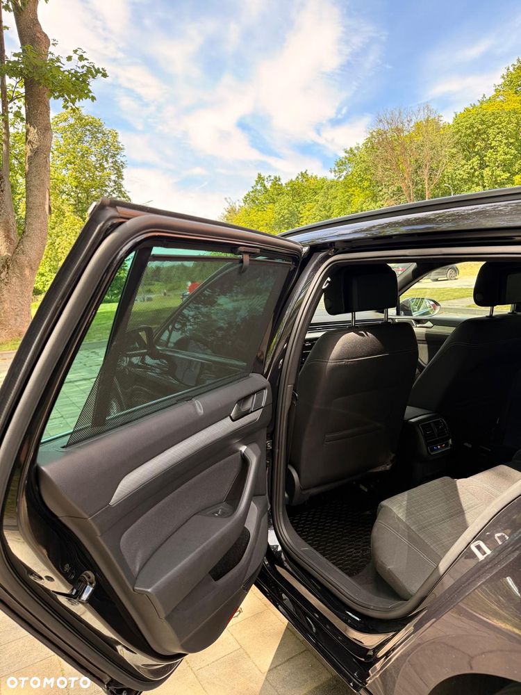Volkswagen Passat 2.0 TDI EVO Business DSG - 11