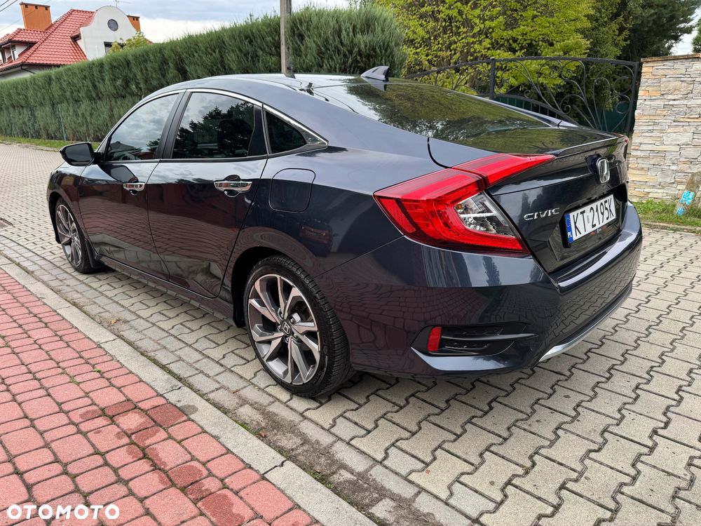 Honda Civic 1.5 i-VTEC Turbo CVT Executive - 3