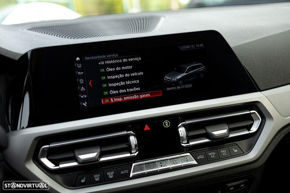 BMW 320 d Aut. Sport Line - 34