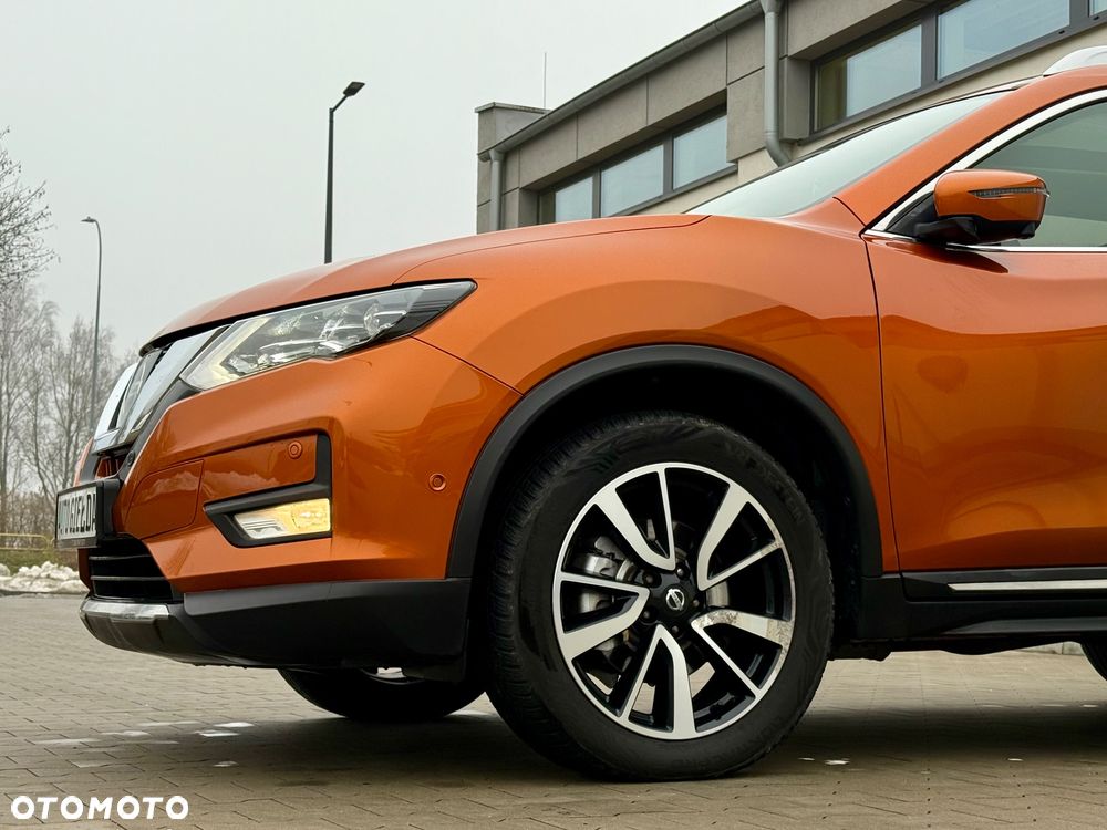 Nissan X-Trail 2.0 dCi Tekna 4WD Xtronic 7os - 32