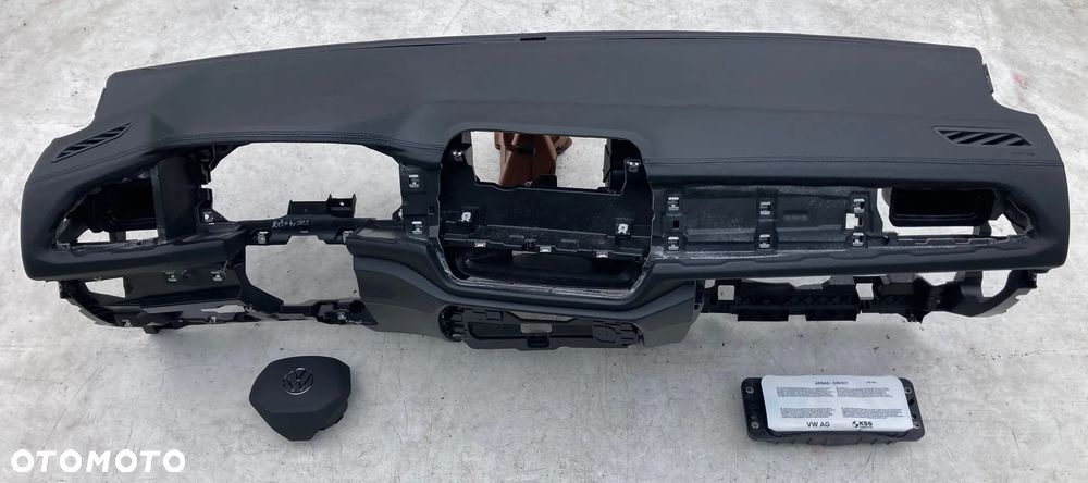 VW T-ROC FL LIFT LIFTING SKÓRA SZYTA DESKA KONSOLA KOKPIT PULPIT PÓŁKA PARAPET AIRBAG PODUSZKI POWIETRZNE KIEROWCY PASAŻERA  FOTELA W FOTEL PASY PAS okazja sprawdź Raz2 !!! - 3