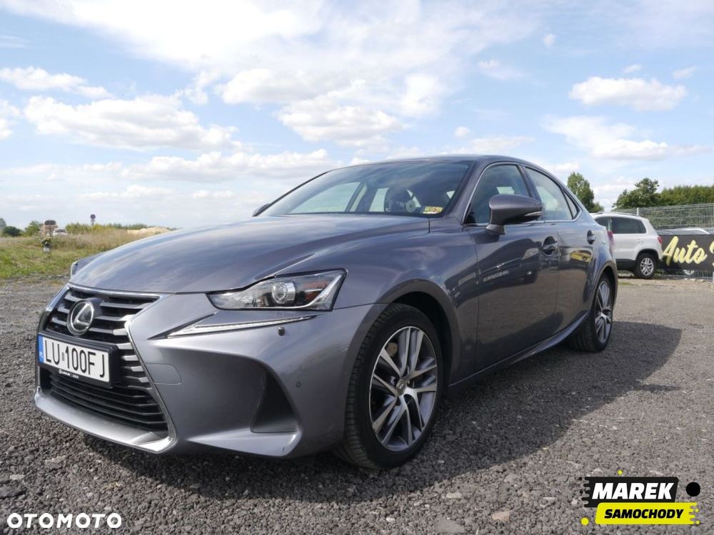 Lexus IS - 2