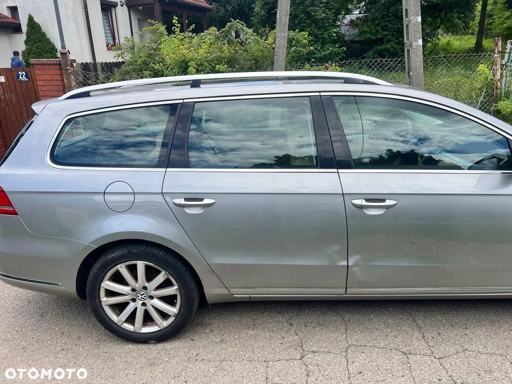 Volkswagen Passat 2.0 TDI Perfectline R-Style - 4
