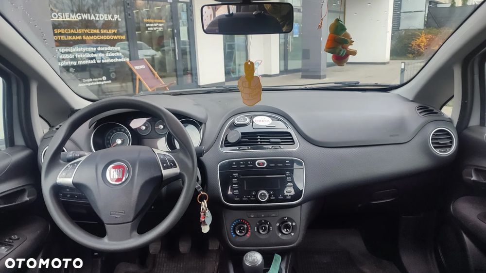 Fiat Punto Evo 1.4 8V Estiva Blue&Me - 6