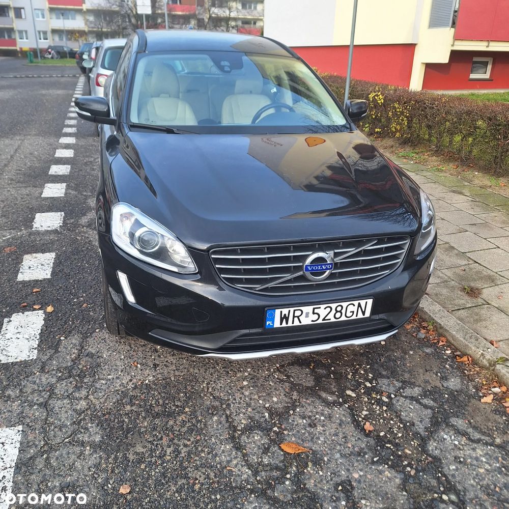 Volvo XC 60 D4 Drive-E Momentum - 1