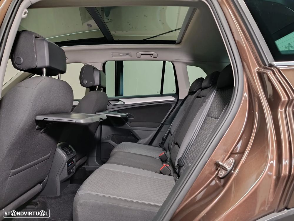 VW Tiguan 1.6 TDI Confortline - 27