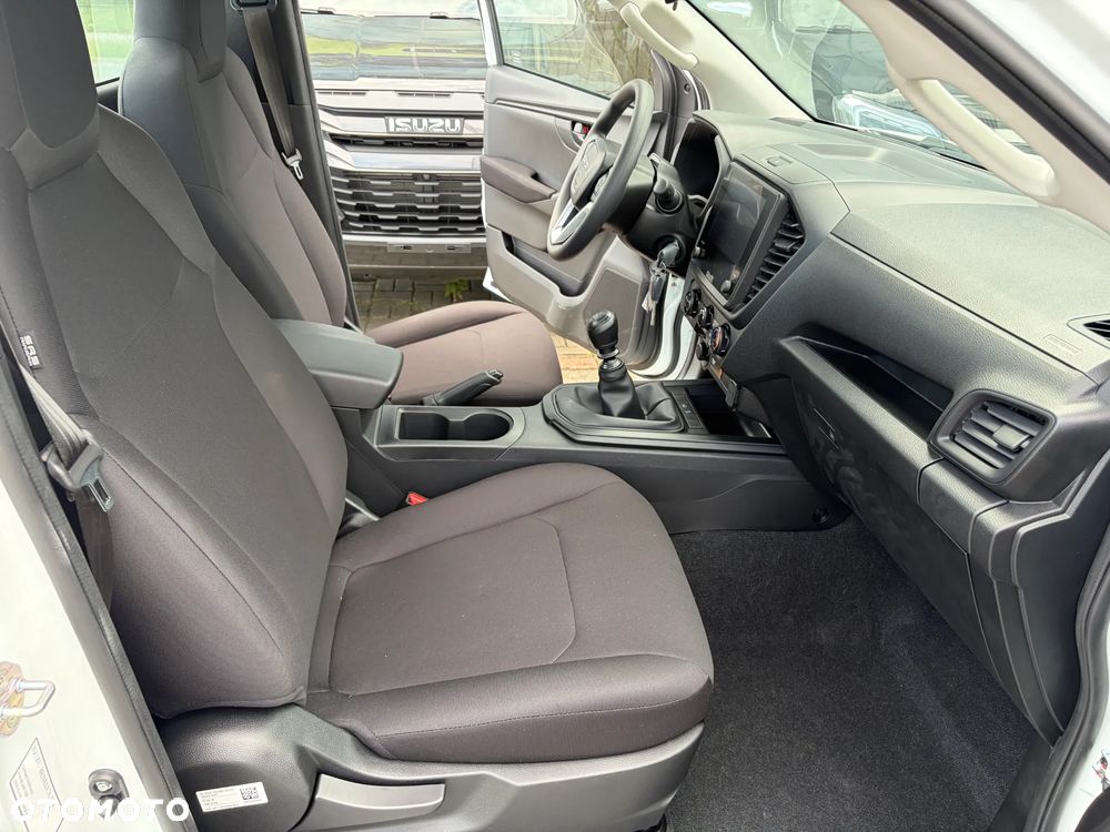 Isuzu D-Max 2.2 SC L 4WD - 21