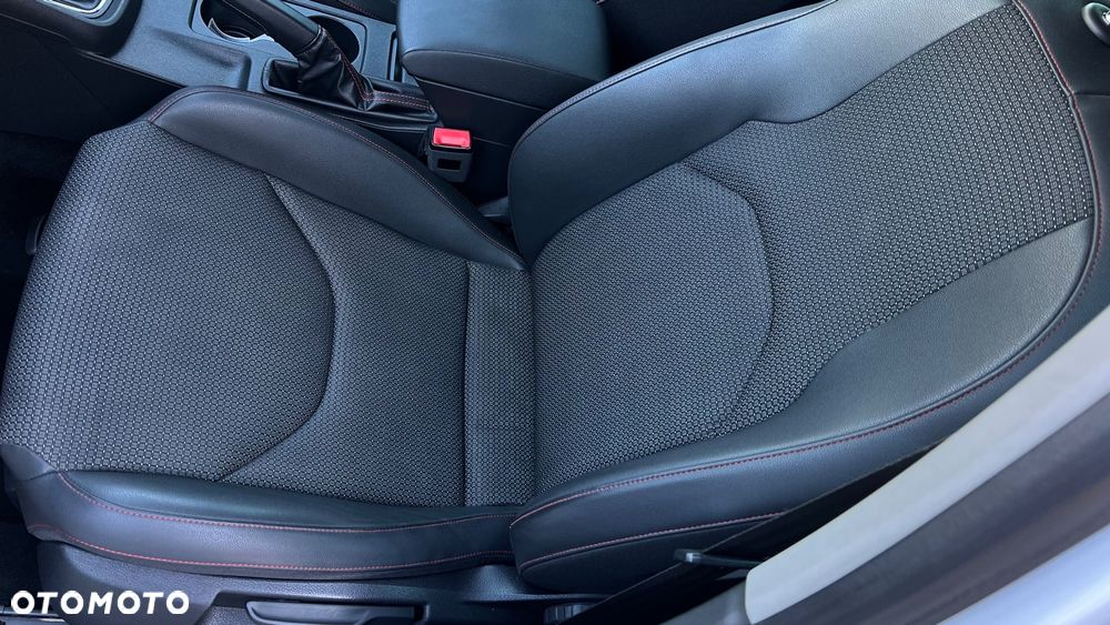 Seat Leon 2.0 TDI DPF FR - 13