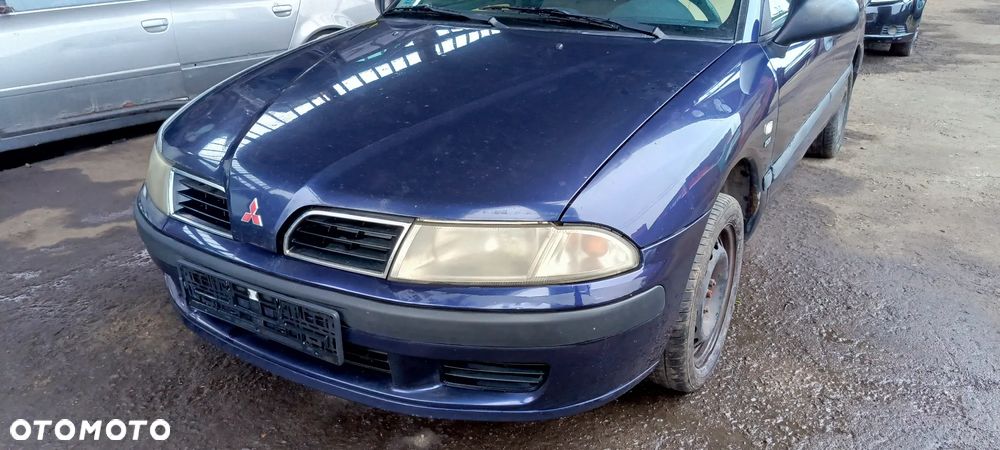 MASKA MITSUBISHI CARISMA 99 04 T46 - 3