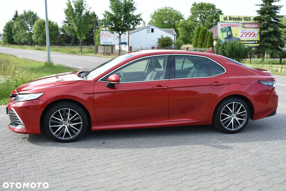 Toyota Camry 2.5 Hybrid Executive CVT - 8