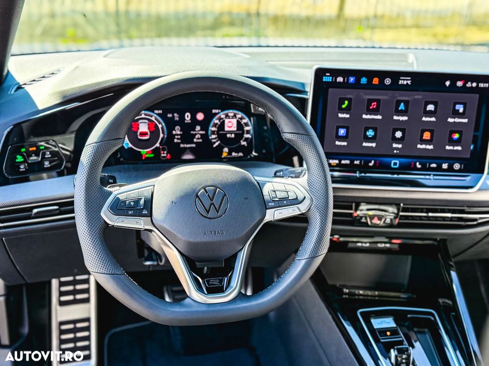 Volkswagen Golf 1.5 eTSI MHEV 150CP DSG R-Line - 17
