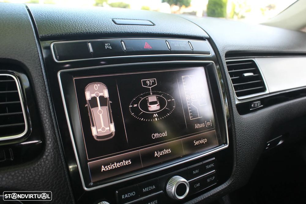 VW Touareg 3.0 TDI V6 - 59