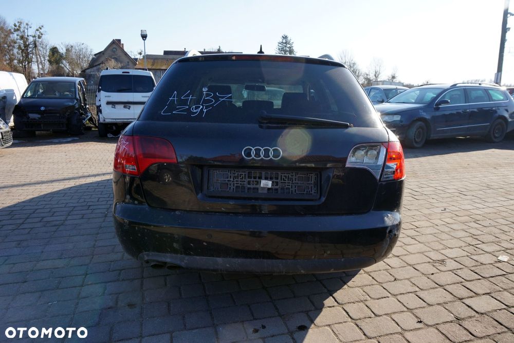 AUDI A4 B7 KOMBI 2006 LZ9Y 2.0 TDI BPW 140KM JEM CZARNY na części - 4