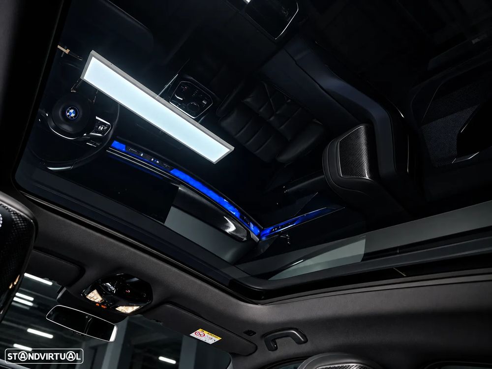 BMW i7 xDrive50 - 35