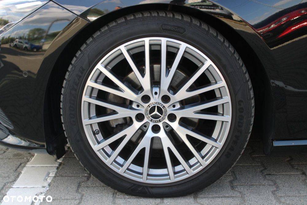 Mercedes-Benz CLA - 9