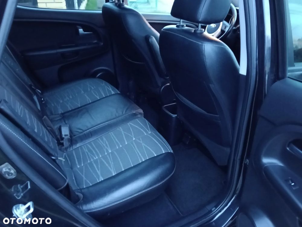 Kia Venga 1.6 Business Line - 9