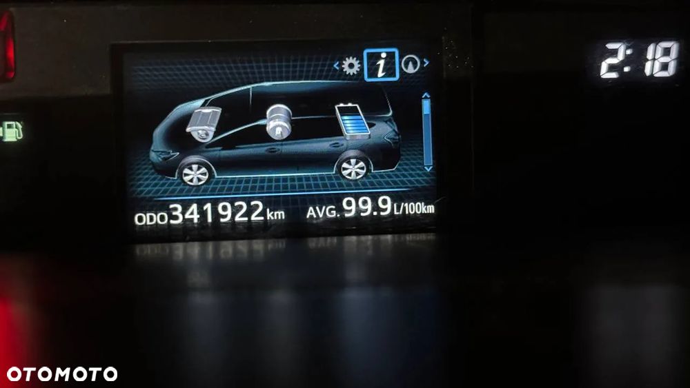 Toyota Prius+ (Hybrid) Executive - 14