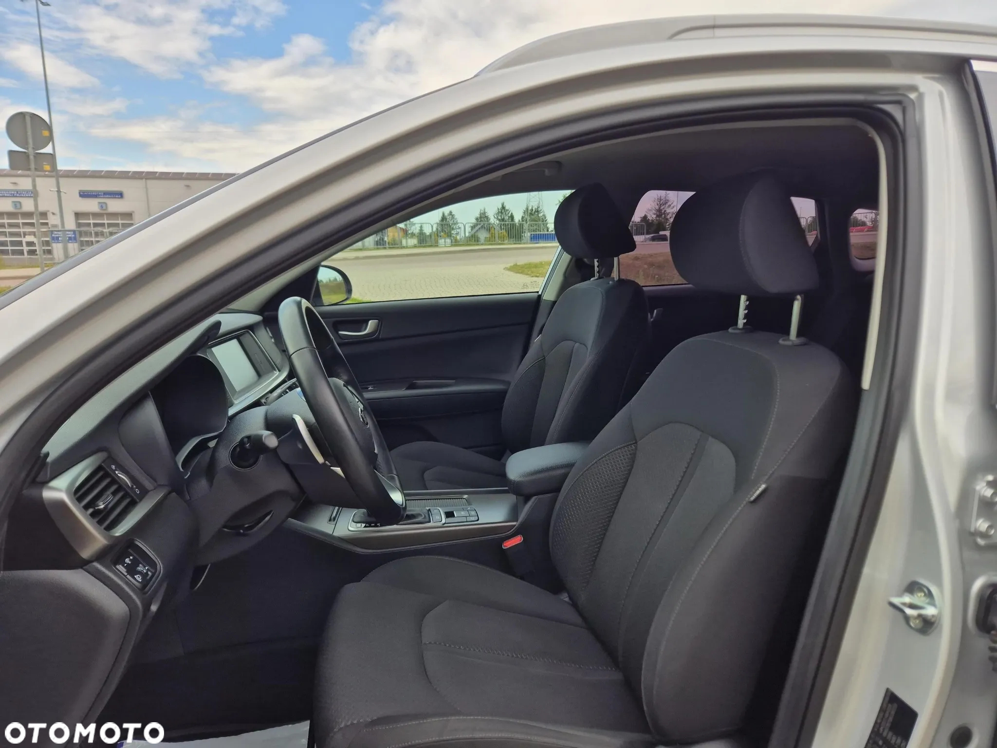 Kia Optima 1.6 T-GDI M DCT - 11