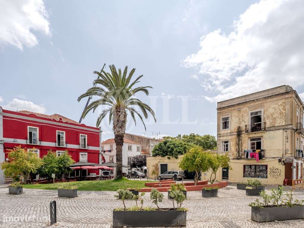 Prédio para reabilitação, com PIP aprovado, em Setúbal - Grande imagem: 3/36