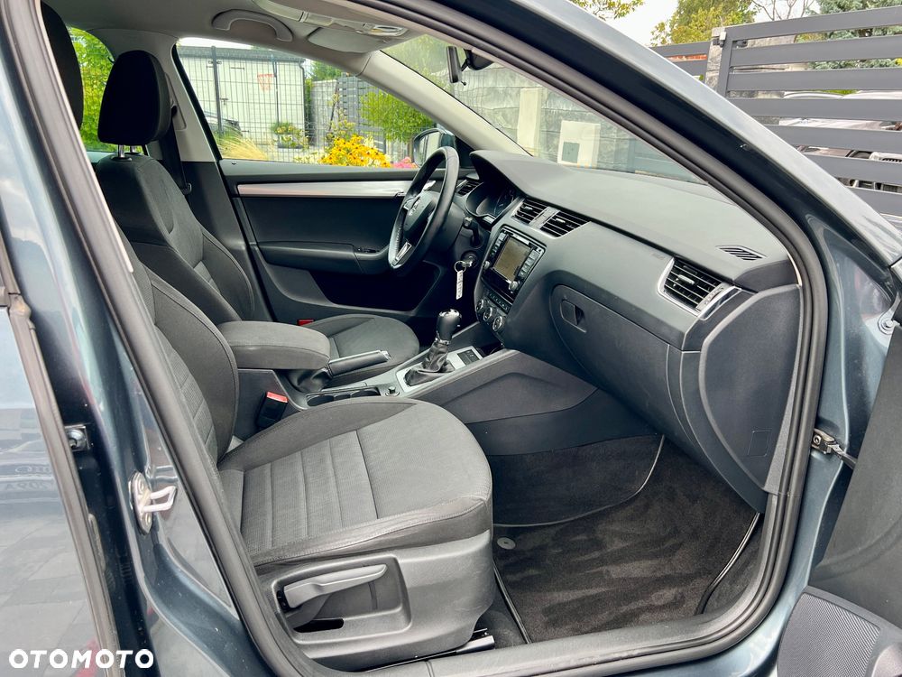 Skoda Octavia 1.4 TSI DSG Style - 6