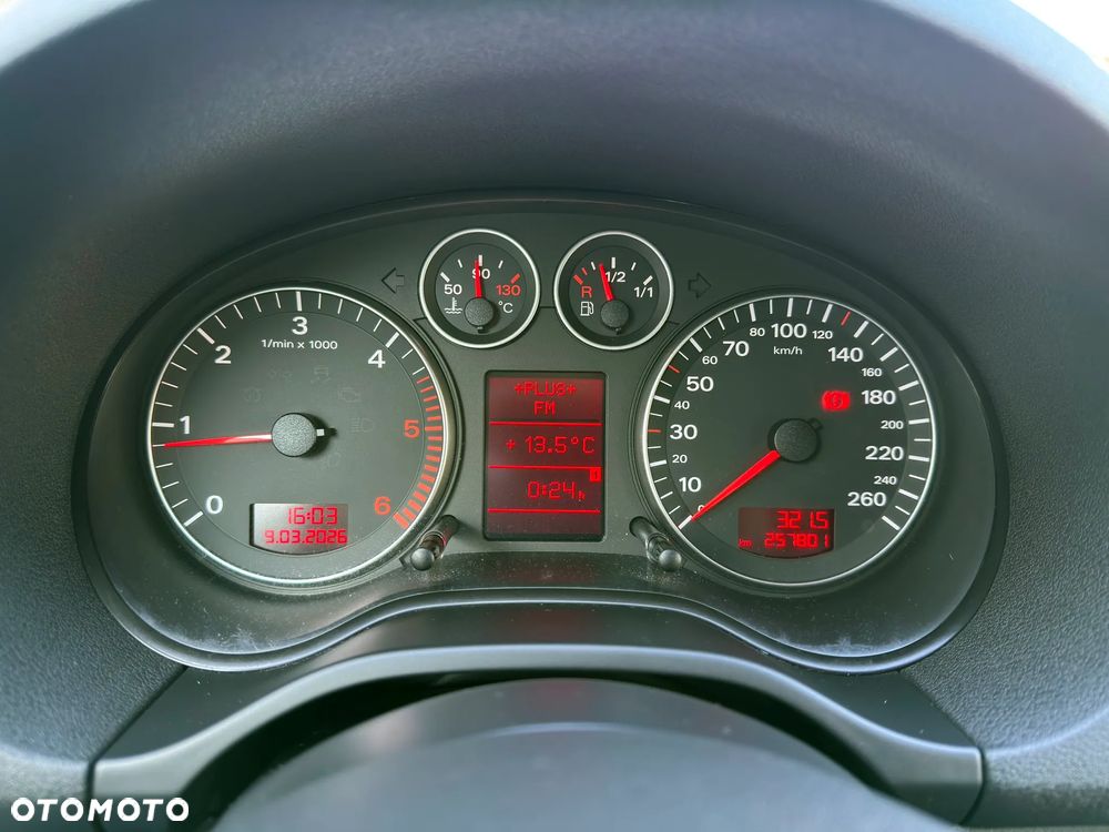 Audi A3 Sportback 2.0 TDI Attraction - 25