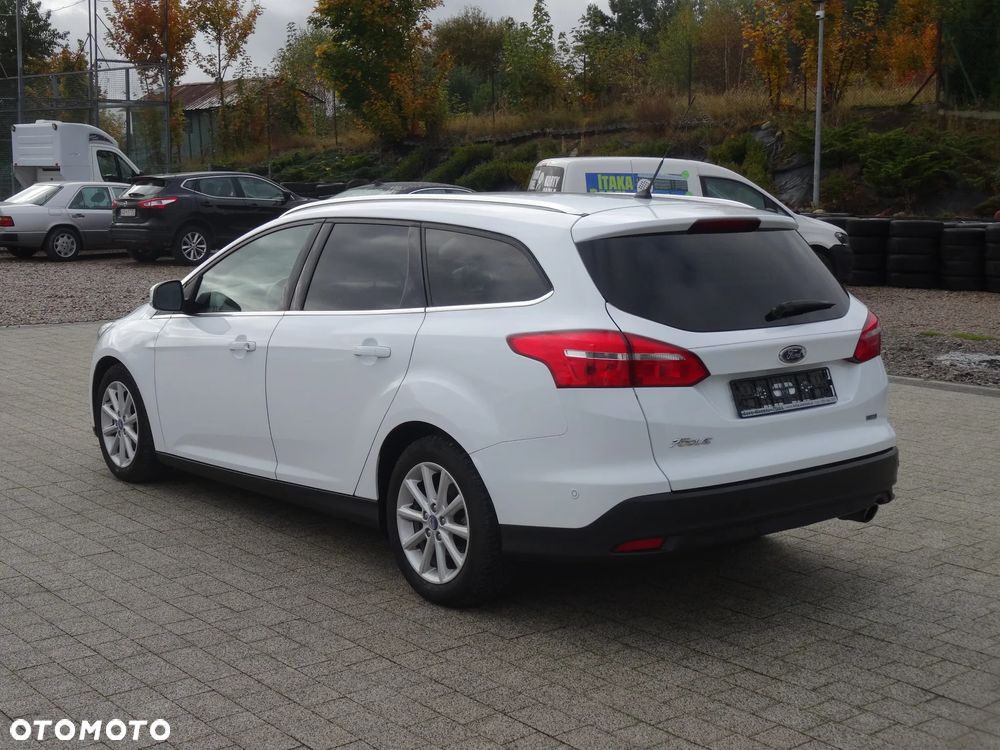 Ford Focus - 9