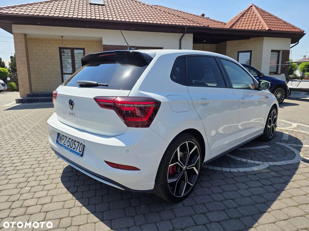 Volkswagen Polo - 5