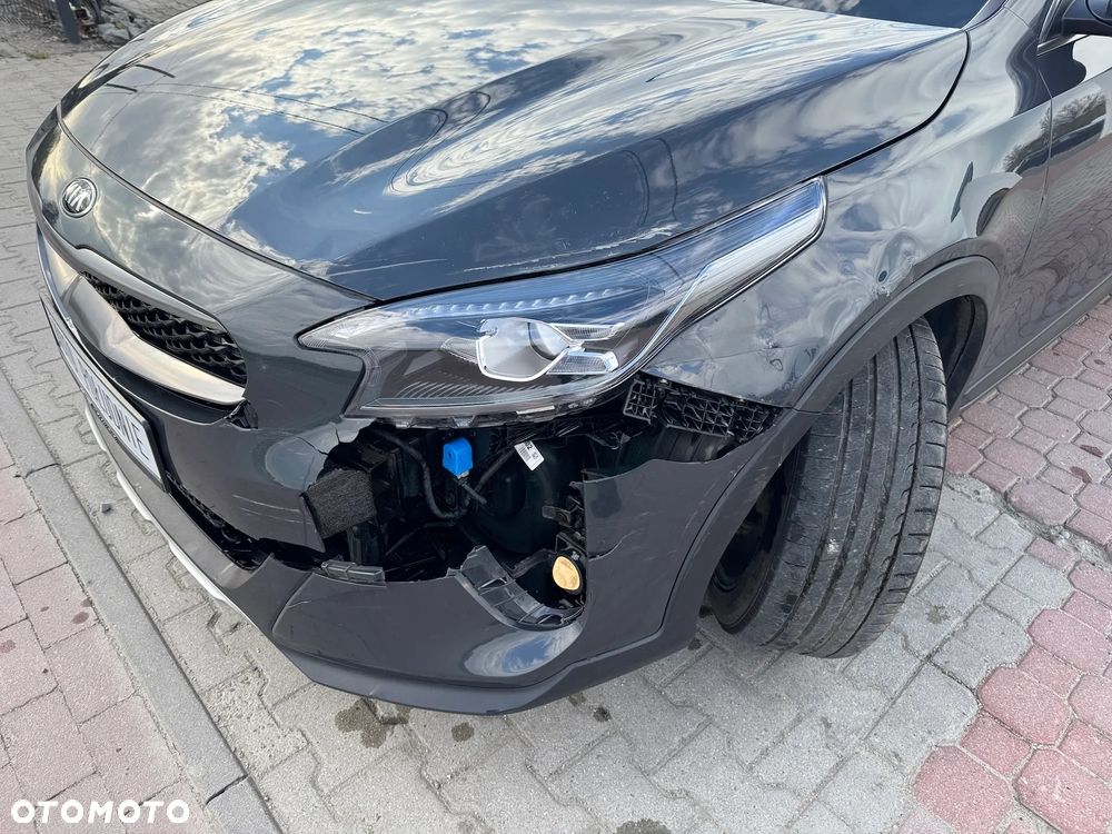 Kia XCeed 1.0 T-GDI L - 18