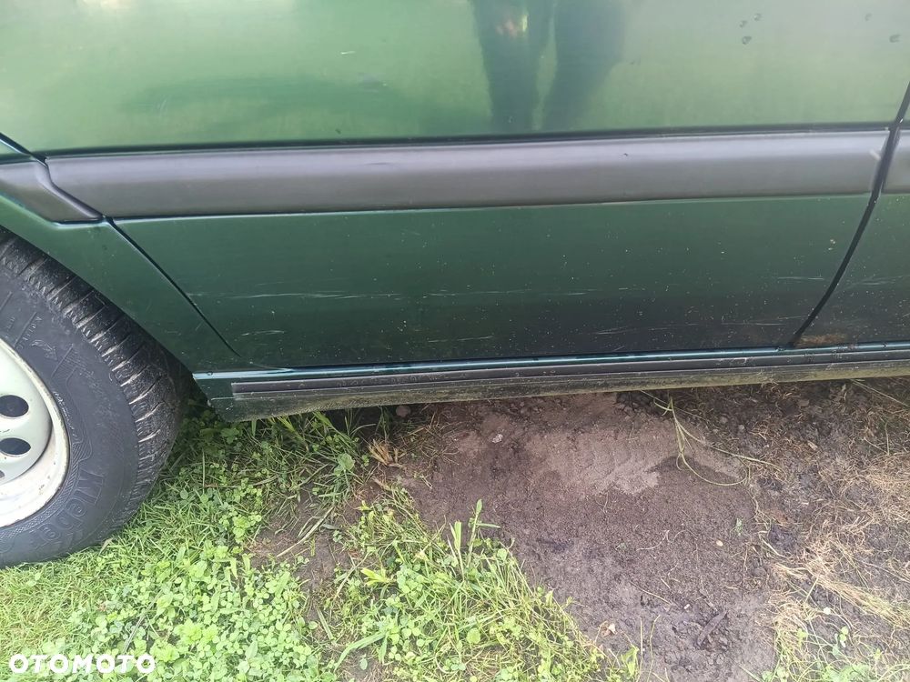Volkswagen Golf - 5