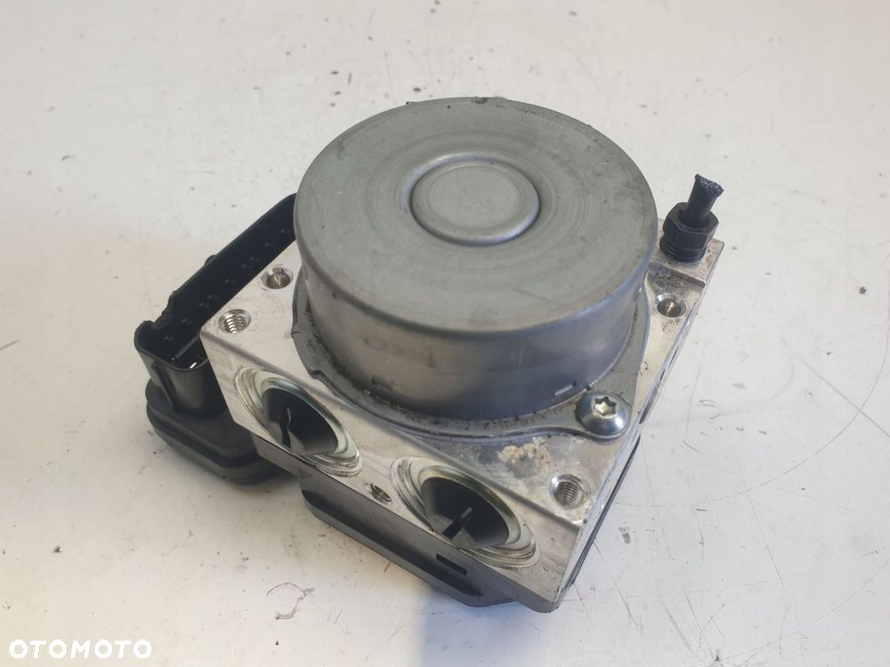 Toyota Corolla E21 POMPA ABS hamulcowa 44510-12600 - 9