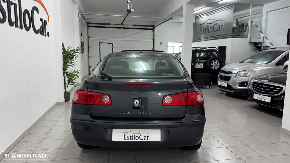 Renault Laguna 1.9 dCi Initiale - 18
