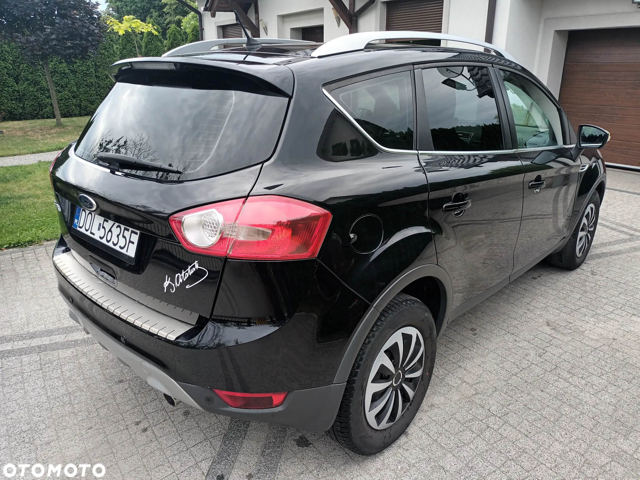 Ford Kuga - 6