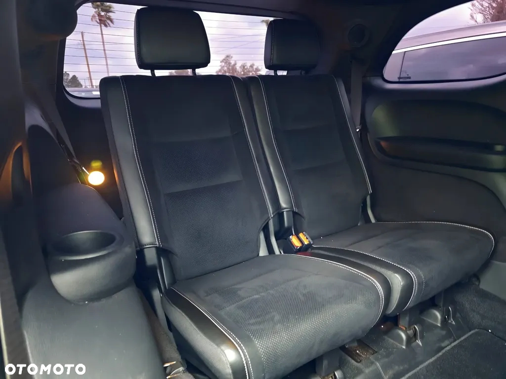 Dodge Durango 6.4 SRT - 13
