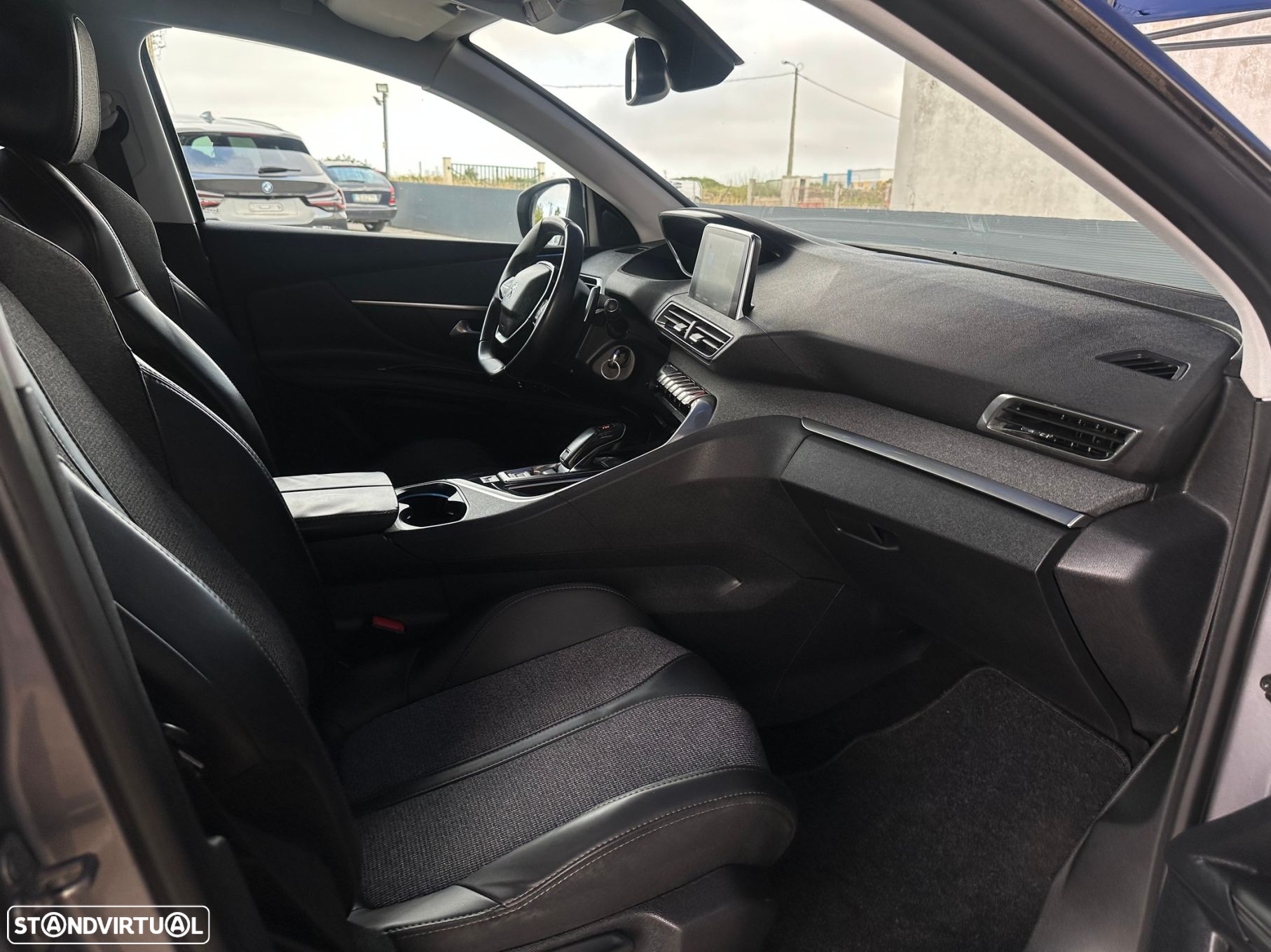 Peugeot 3008 1.6 BlueHDi Allure EAT6 - 36