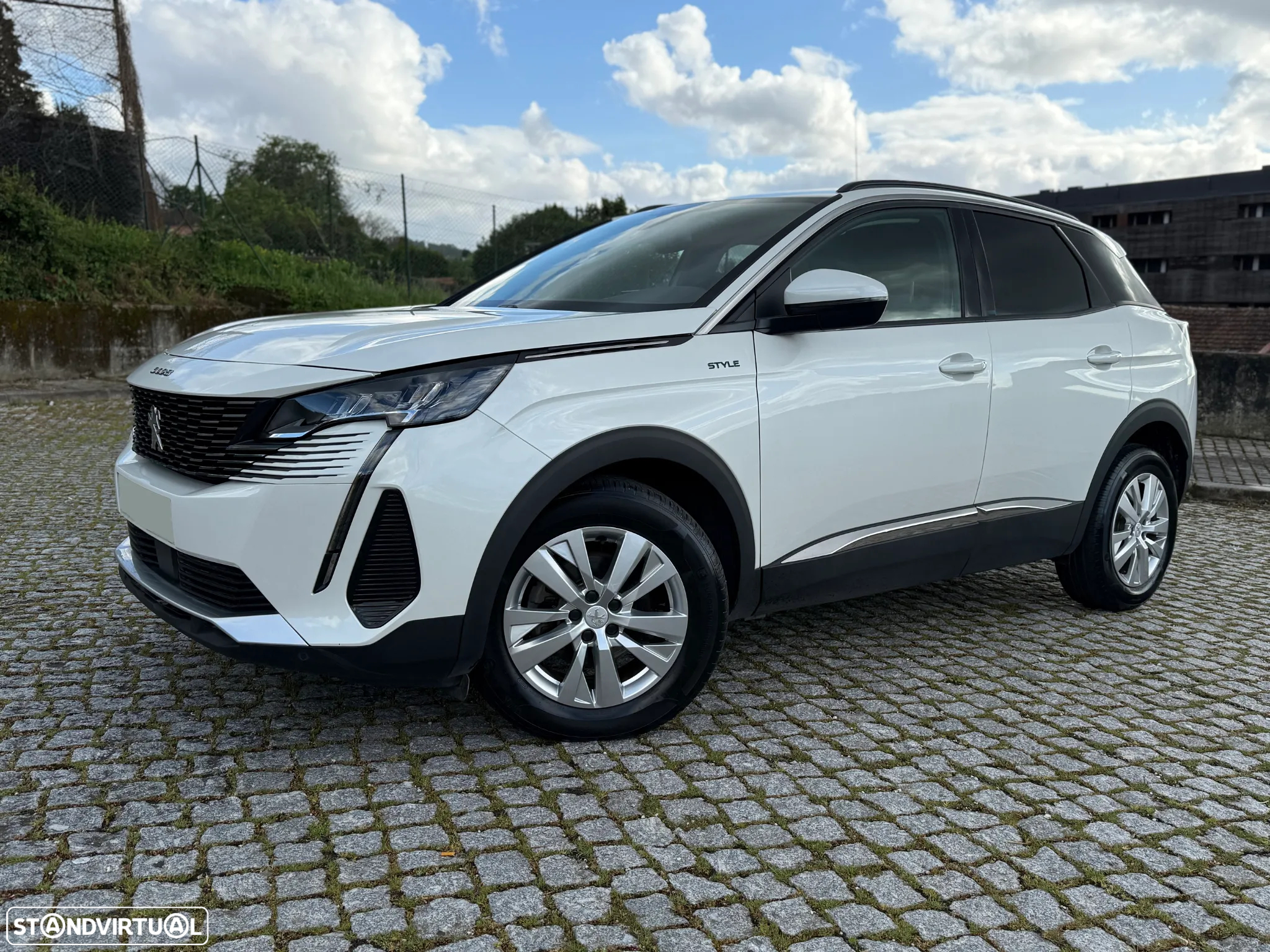 Peugeot 3008 1.5 BlueHDi Style - 2