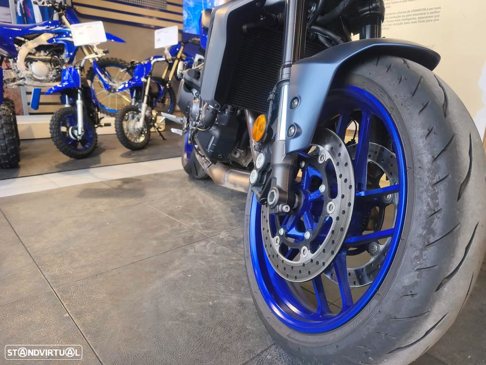 Yamaha MT-09 Y-AMT - 3