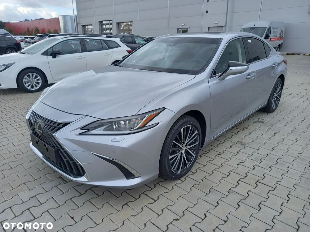 Lexus ES 300h Business Edition - 2