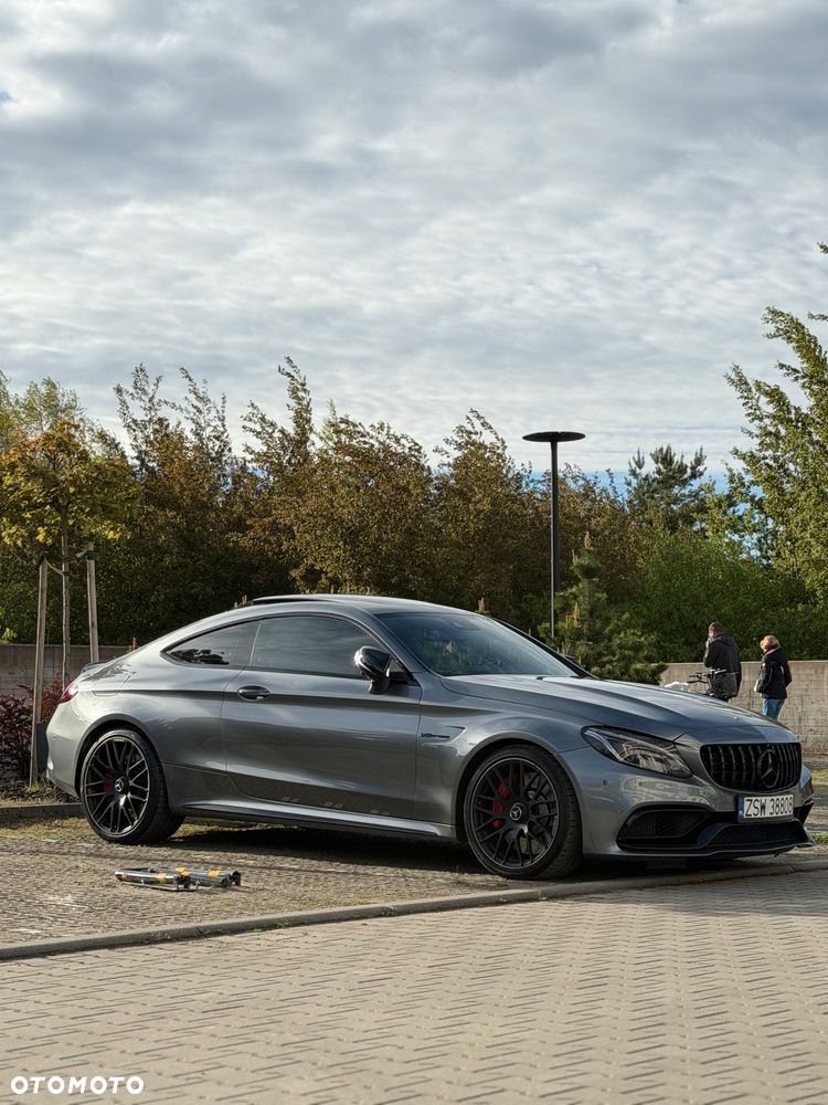 Mercedes-Benz Klasa C AMG 63 S - 2