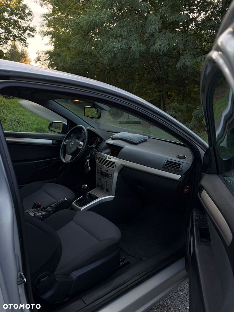 Opel Astra - 9