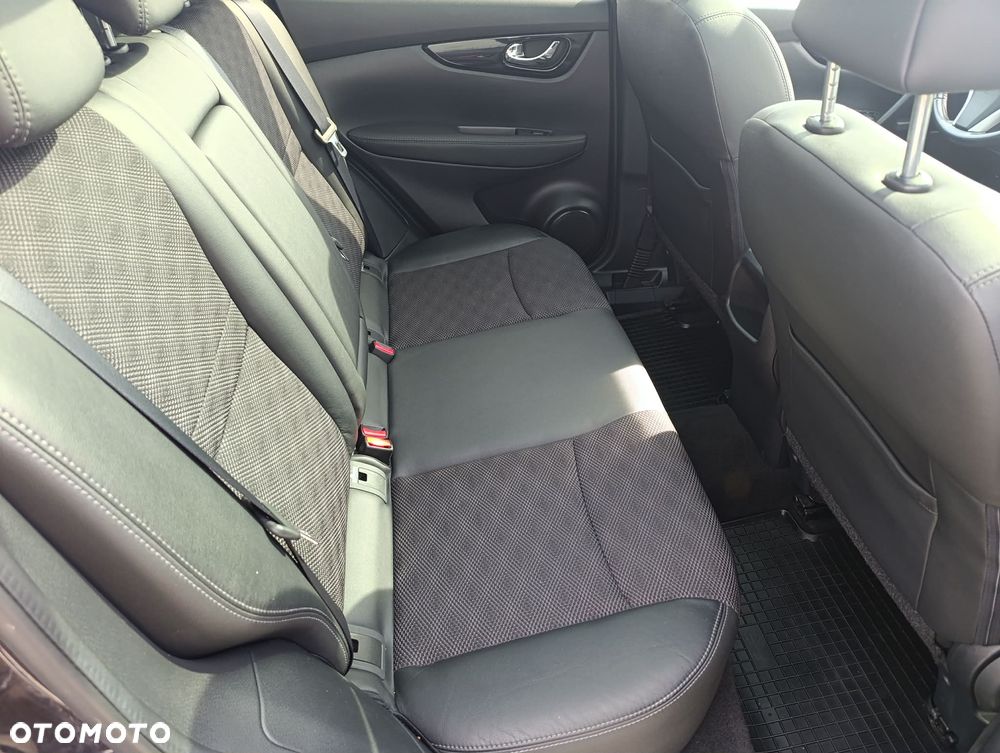 Nissan Qashqai 1.6 DCi Tekna - 12