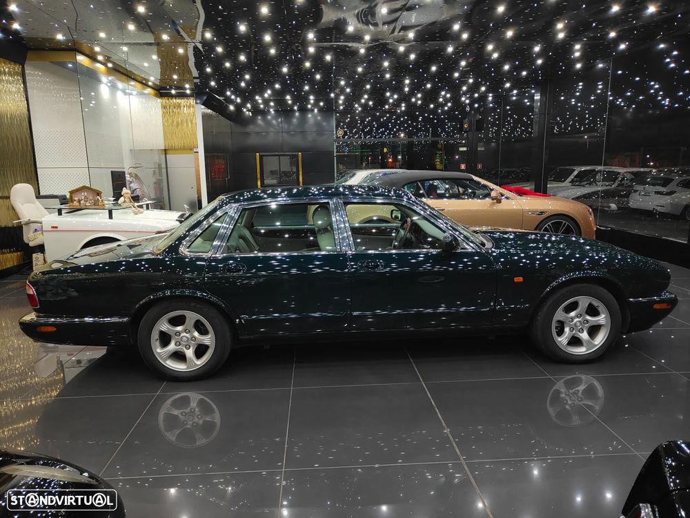 Jaguar XJ XJ8 3.2 Executive - 4