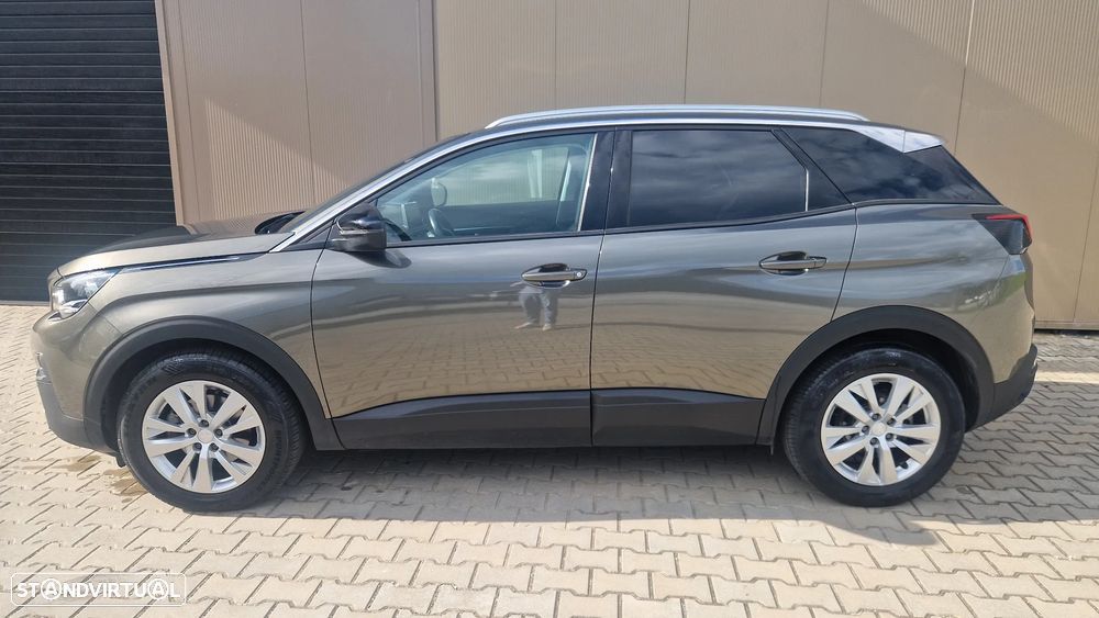 Peugeot 3008 PureTech 130 Stop & Start GPF Allure - 11