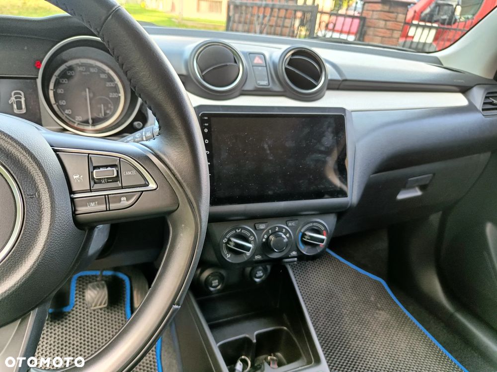 Suzuki Swift 1.2 SHVS Elegance - 4